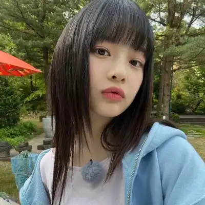周欣然